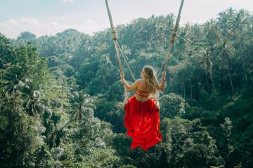 UBUD Instagram Spot Tour with Photographer