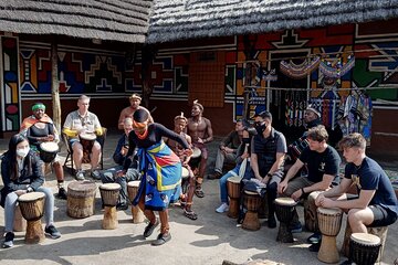 Lesedi Cultural Village & cradle of Humankind Guided Tour 