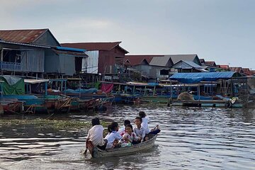 Half Day Tour Kampong Phluk Floating Village on Tonle Sap Lake