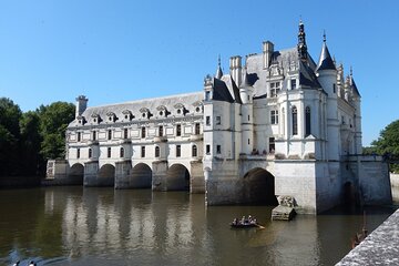 Visit to the castles of Chenonceau and Chambord