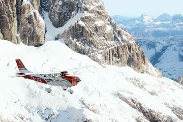 Mt. Cook Fly Explore Fly ex Queenstown by Glenorchy Air