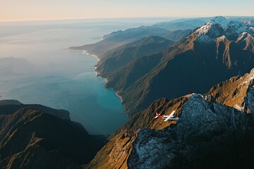 Milford Sound Scenic Flyover ex Queenstown 