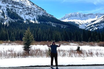 Private Jeep Tour of Yellowstone’s Winter Wonderland