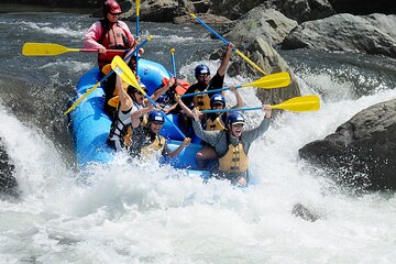 Melangit White Water River Rafting