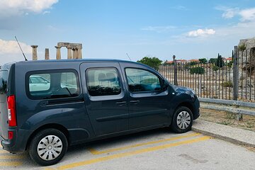 Accessible Private Transfer WAV from Athens Airport to Port Rafina