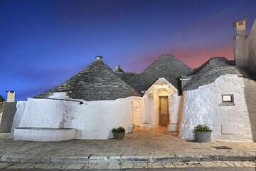 Private transfer Naples / Alberobello Trulli and vice versa