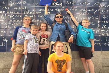 Paris Montmartre and Sacre Coeur Private Tour for Kids and Families
