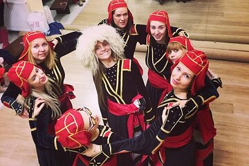 Georgian Dance with a Professional Private Class
