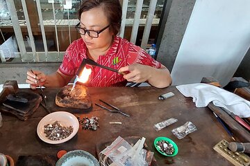 Balinese Silver Jewelry Class Program in Celuk Village