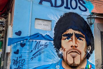 Diego Armando Maradona Guided Walking Tour of Naples from Rome