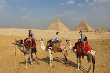 Half-Day Great Pyramid and Sphinx Tour with Camel Ride from Cairo