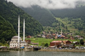 Full Day Tour In Uzungol Lake with Turkish Tea Tasting