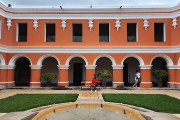 Best of La Antigua with lunch from Puerto Quetzal 