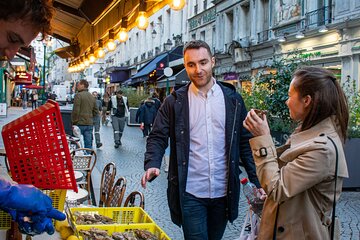Paris Christmas Food Tour with a Local Guide, and Seasonal Treats