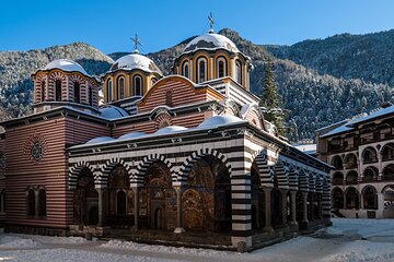 GPS & Audio Guided Tour to Rila Monastery & Stob Pyramids with Lunch from Sofia 