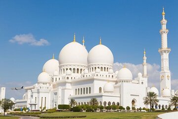 Abu Dhabi City Tour & visit Louvre Museum and Qasar al Watan 