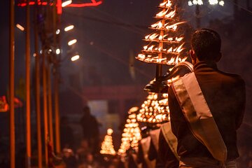 Varanasi Temples and City Sightseeing Walking Tour