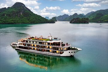 Dora Cruise Luxury 5 Star in Halong & Lan Ha Bay 2 Days 1 Night