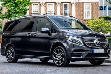 Private Luxury Van from London Gatwick Airport to Central London