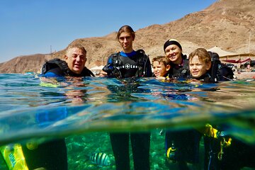 Private Scuba Diving Tour with Transportation and Guide 