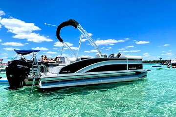 Private Chartered Luxury Pontoon Boat in Destin-Up to 6 Guests 