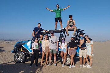 Buggy and Sandboard Adventure in Huacachina