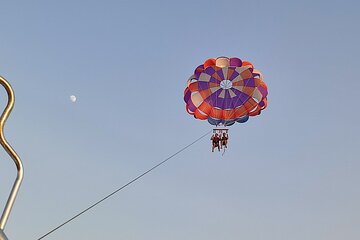 Hurghada: Parasailing Adventure with Hotel Pickup