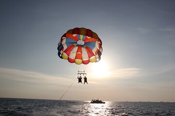 Parasailing and Twister SpeedBoat adventure Experience : Hurghada