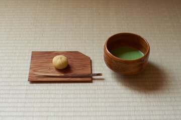 Authentic "Chaji" Matcha Ceremony Experience and Kaiseki Lunch in Tokyo