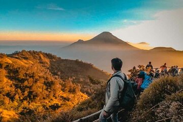 Dieng Plateau with Sikunir Sunrise Full-Day Tour