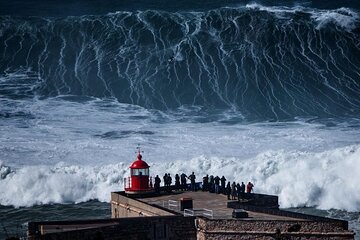 Full Day Guided Excursion to Fatima, Nazare and Obidos from Lisbon
