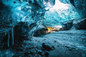 Natural Blue Ice Cave Tour of Vatnajökull Glacier from Jökulsárlón