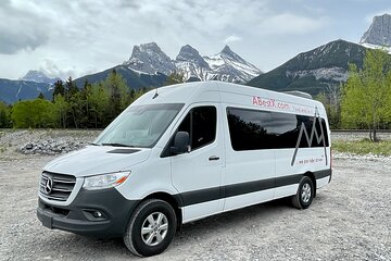 Banff/Canmore/Kananaskis to Calgary YYC Airport – Private Shuttle