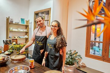 Private Cooking Class in Local Villa with Market Tour