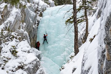 Ice Climbing Adventure: Beginner