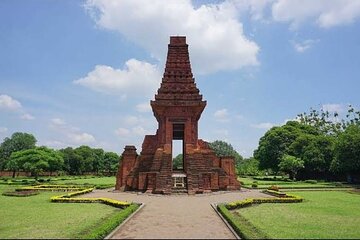 1 days Majapahit temple history tour