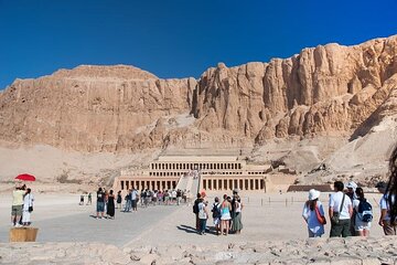 Aswan to Luxor: 2-Day Private Ancient Egypt Expedition &City Tour