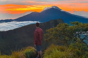 Mount Batur Sunrise Trekking with Natural Hot Spring 