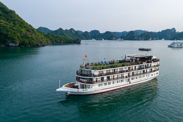 2 Days Ha Long Bay Amanda Cruise from Hanoi