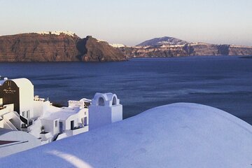 Magical Santorini Highlights Private Tour