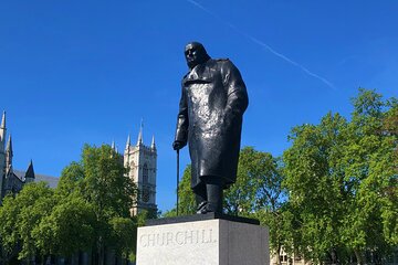 London in WW2 Walking Tour with Churchill War Rooms Visit