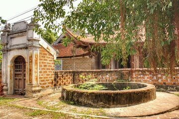 Tay phuong pagoda and Duong Lam ancient village with biking