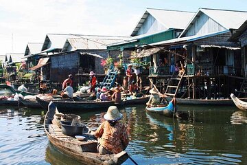 Floating village Kampong phluk + Tonle Sap Lake sunset