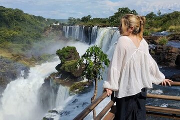 Private tour of both sides in a day (Brasil and Argentina Falls)