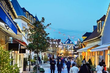 10 hours Full Day Photoshoot and Shopping Tour in Paris