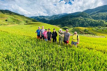 From Hanoi: 3 Days Sapa Trekking & Ethnic Villages by Dcar