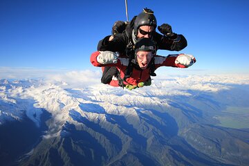 Tandem Skydive 13,000ft from Franz Josef