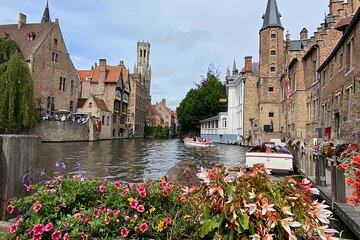  Private Bruges Full-day trip by Mercedes from Paris