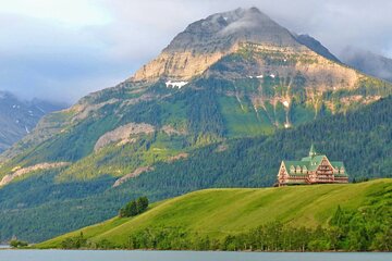 Day Trip to Waterton Lakes NP,Prince of Wales Hotel from Calgary 