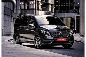 Private Transfer Mercedes V Class VIP, Muscat City Tours